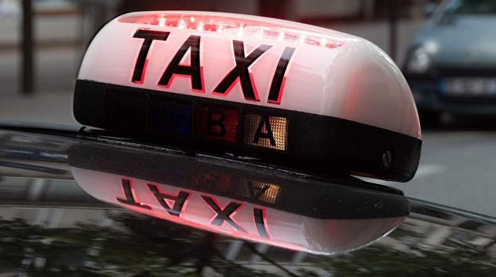 Service de transport de taxi Saint-Just-en-Chaussée